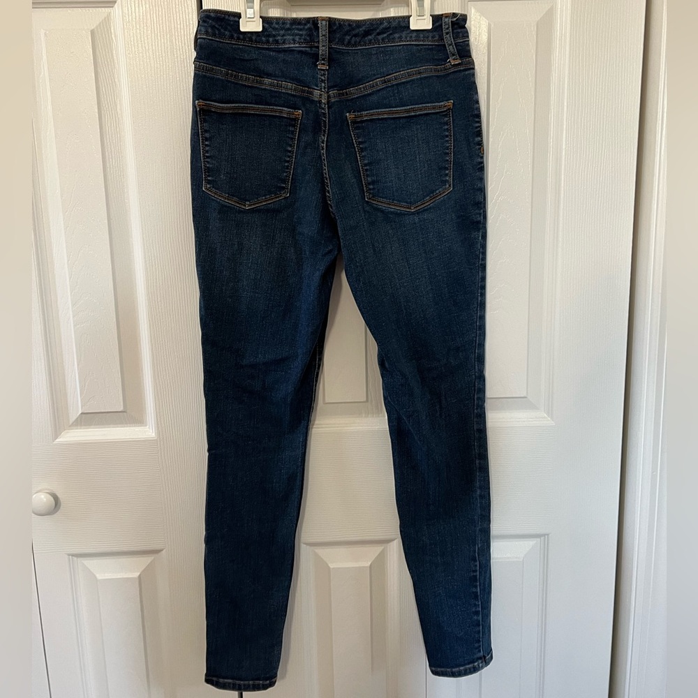 High Rise Jeggings - Picture 2 of 4